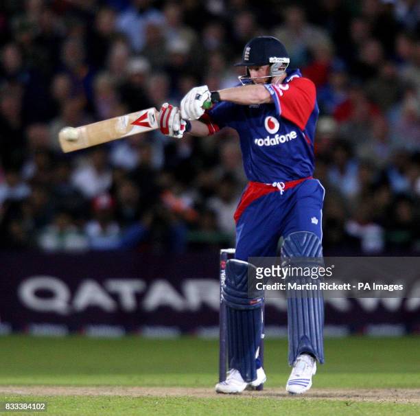 England's Paul Collingwood in action during the Fourth NatWest One Day International at Old Trafford, Manchester.