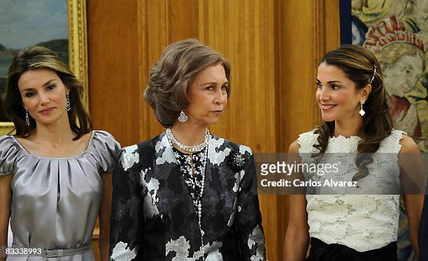 Princess Letizia , Queen Sofia of Spain and Queen Rania of Jordan at the Zarzuela Palace on October 18, 2008 in Madrid, Spain.