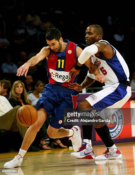 Of Regal FC Barcelona, Juan Carlos Navarro and of Los Angeles Clippers, Cuttino Mobley in action during the Euroleague Basketball American Tour match...