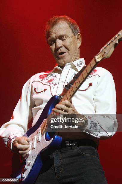 Glen Campbell performs at the Royal Festival Hall on October 19, 2008 in London, England.