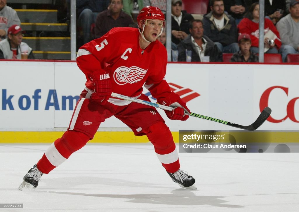 New York Rangers v Detroit Red Wings