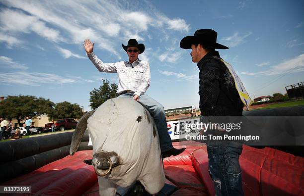 Nathan Helm Ranch Bull Riding 182 Fort Worth Stockyard Stock Photos, High-Res Pictures, and Images ...