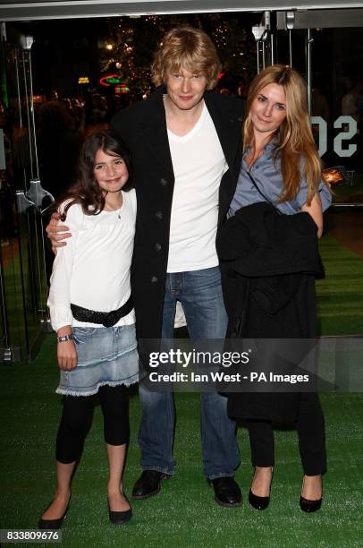 867 Stardust Uk Film Premiere Stock Photos, High-Res Pictures, and ...