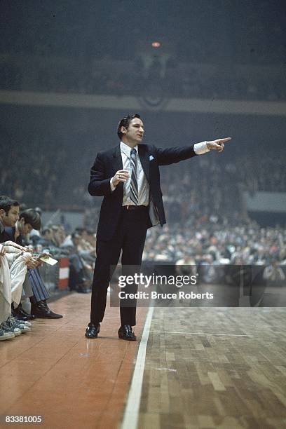 Tournament: UNC head coach Dean Smith during championship game vs South Carolina. Raleigh, NC 3/13/1971 CREDIT: Bruce Roberts
