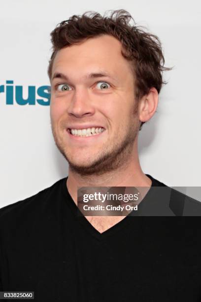 Singer Phillip Phillips visits the SiriusXM Studios on August 17, 2017 in New York City.