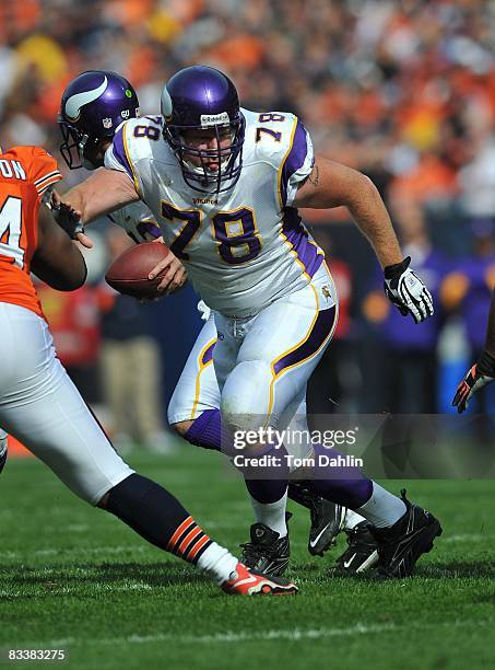 Matt Birk of the Minnesota Vikings runs to set up a block during an NFL game against the Chicago Bears at Soldier Field, on October 19, 2008 in...