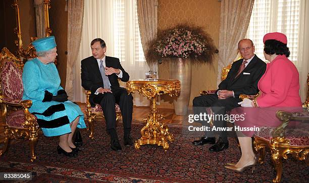 Queen Elizabeth ll and Prince Philip, Duke of Edinburgh talk to President Danilo Turk and Barbara Miklic Turk at Brdo Castle on their first day of a...