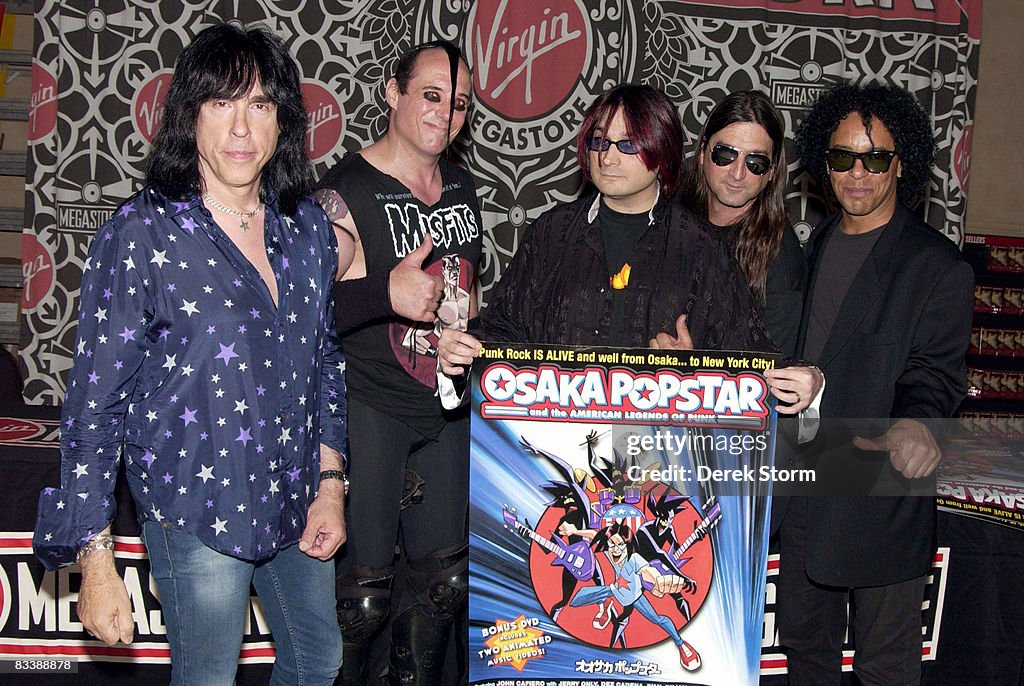 Osaka Popstar Appearance at Virgin Megastore In Times Square - May 30, 2006