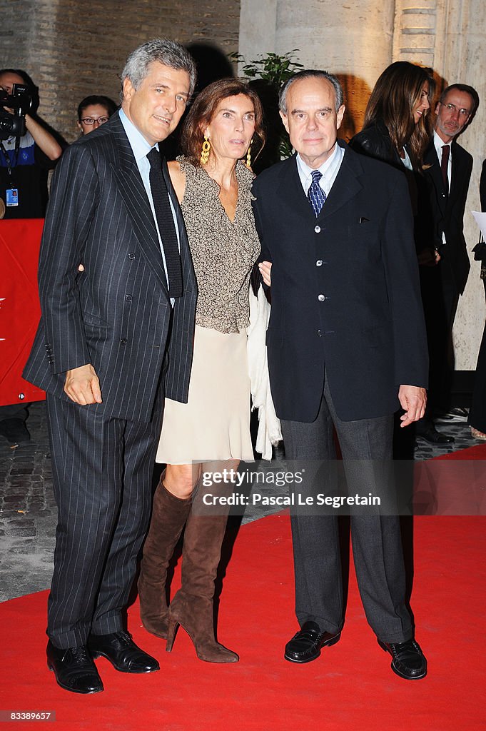 Alain Elkann, wife Rosy Greco and Frederic Mitterand attend the... Foto ...