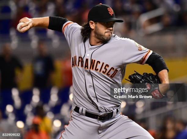 Cory Gearrin of the San Francisco Giants in action during the game between the Miami Marlins and the San Francisco Giants at Marlins Park on August...