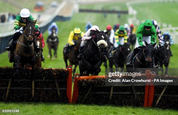 Shane Shortall 33 The Roman Novices Stock Photos, High-Res Pictures, and Images ...