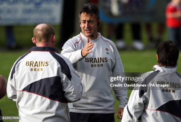 Nigel Correll Rugby 231 Coach Nigel Davies Stock Photos, High-Res Pictures, and Images ...