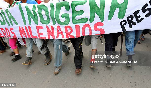 Colombian indigenous march along the Pan American highway in Villarrica, in Valle del Cauca department, on October 23, 2008 as a protest to demand...