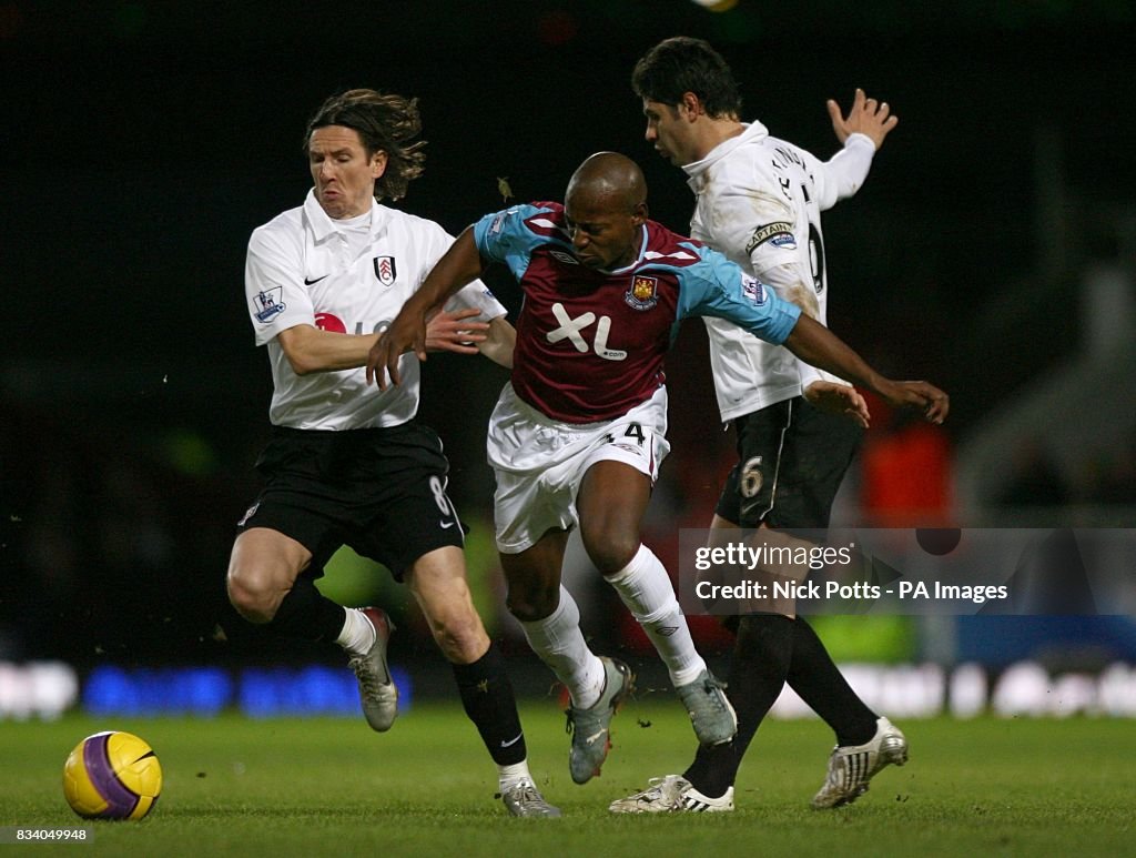 Soccer - Barclays Premier League - West Ham United v Fulham - Upton Park
