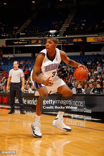Jason Thompson of the Sacramento Kings controls the ball during the preseason game against the Portland Trail Blazers on October 20, 2008 at Arco...