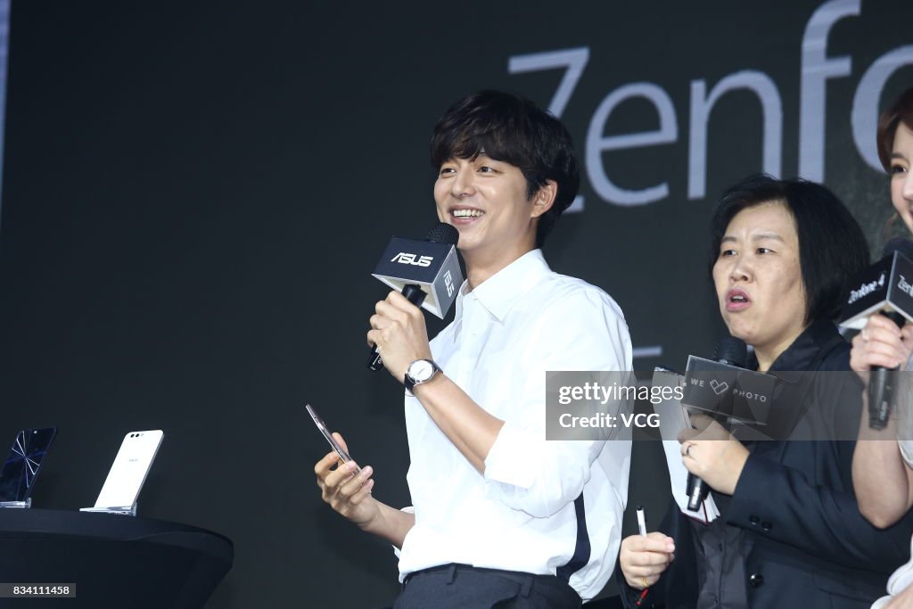 Gong Yoo Attends Endorsement Event In Taipei