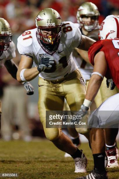 Caz Piurowski of the Florida State Seminoles looks to block during the game against the North Carolina State Wolfpack at Carter-Finley Stadium on...