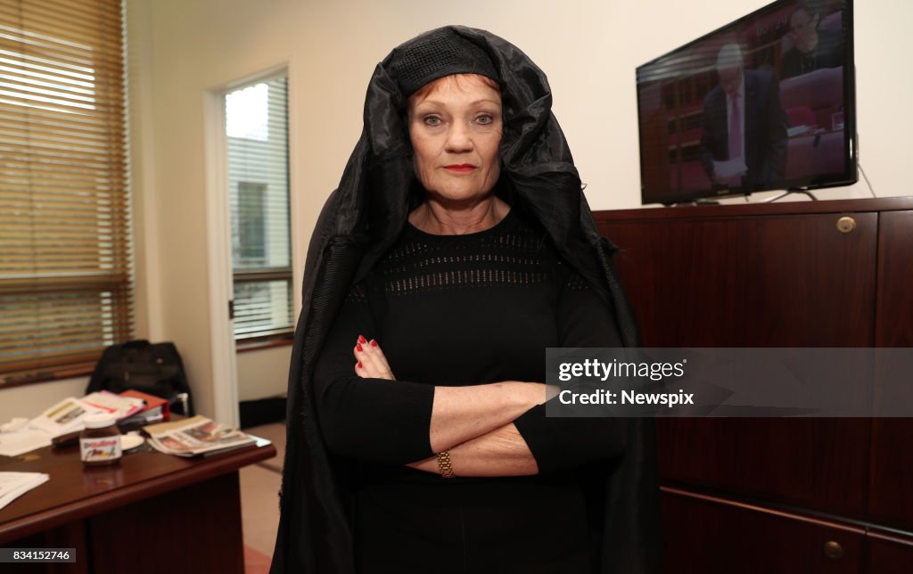 Pauline Hanson Prepares For Burqa Stunt