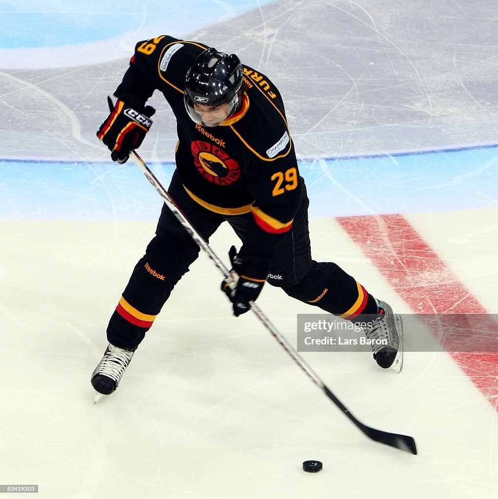 SC Bern v Espoo Blues - IIHF Champions Hockey League