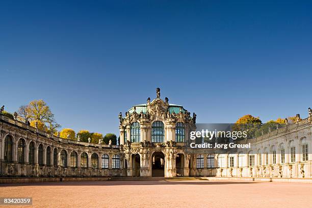 zwinger palace - zwanger stock-fotos und bilder