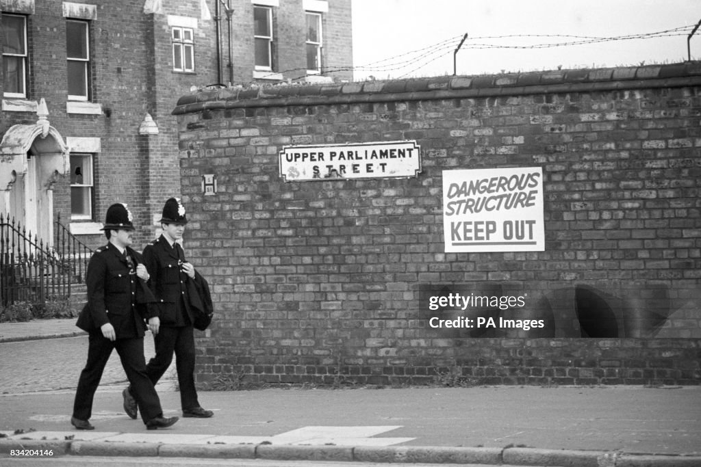 Toxteth Riots 1981 Police officers on Upper Parliament Street, in Toxteth, Liverpool in ...