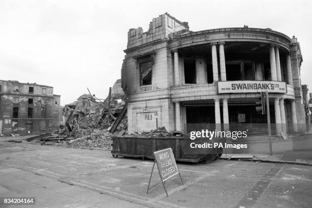 Toxteth Riots Reporter 86 Toxteth Riots Stock Photos, High-Res Pictures, and Images - Getty Images