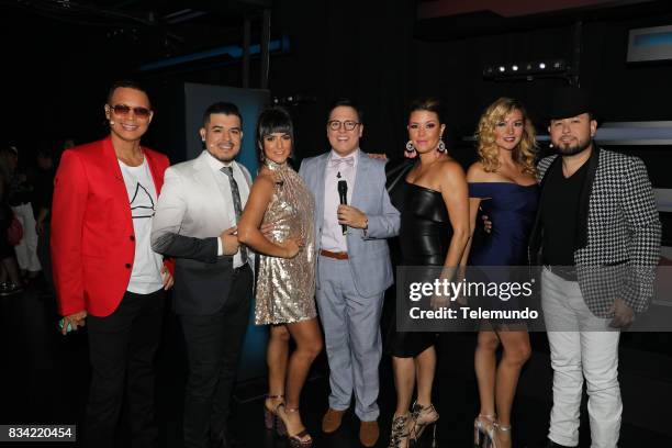 Pictured: Judge Alexis Valdes, Judge Noel Torres, Co-Host Ana Lorena Sánchez, Host Raúl González, Judge Alicia Machado, Judge Roberto Tapia --