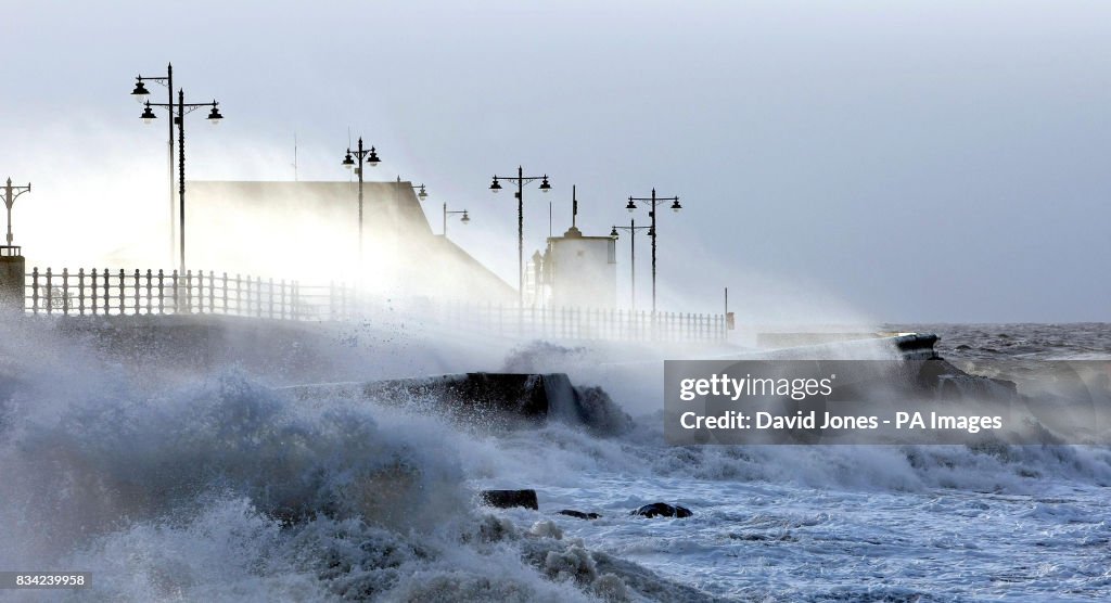 Storm hits UK