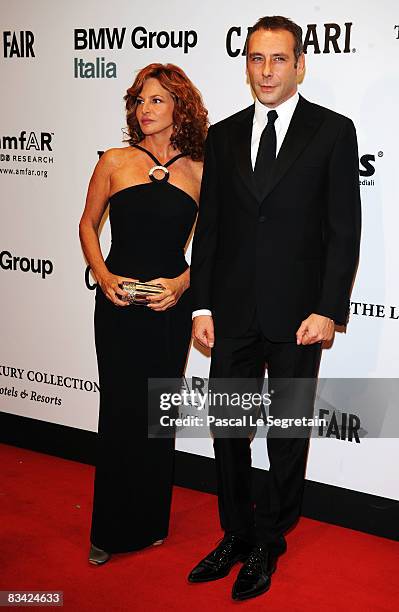 Giuliana De Sio and guest arrive at amfAR's second annual Cinema Against AIDS Rome at the Galleria Borghese on October 24, 2008 in Rome, Italy.