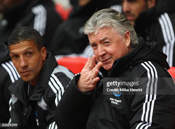 Joe Kinnear and Chris Houghton of Newcastle look on during the Barclays Premier League match between Sunderland and Newcastle United at the Stadium...