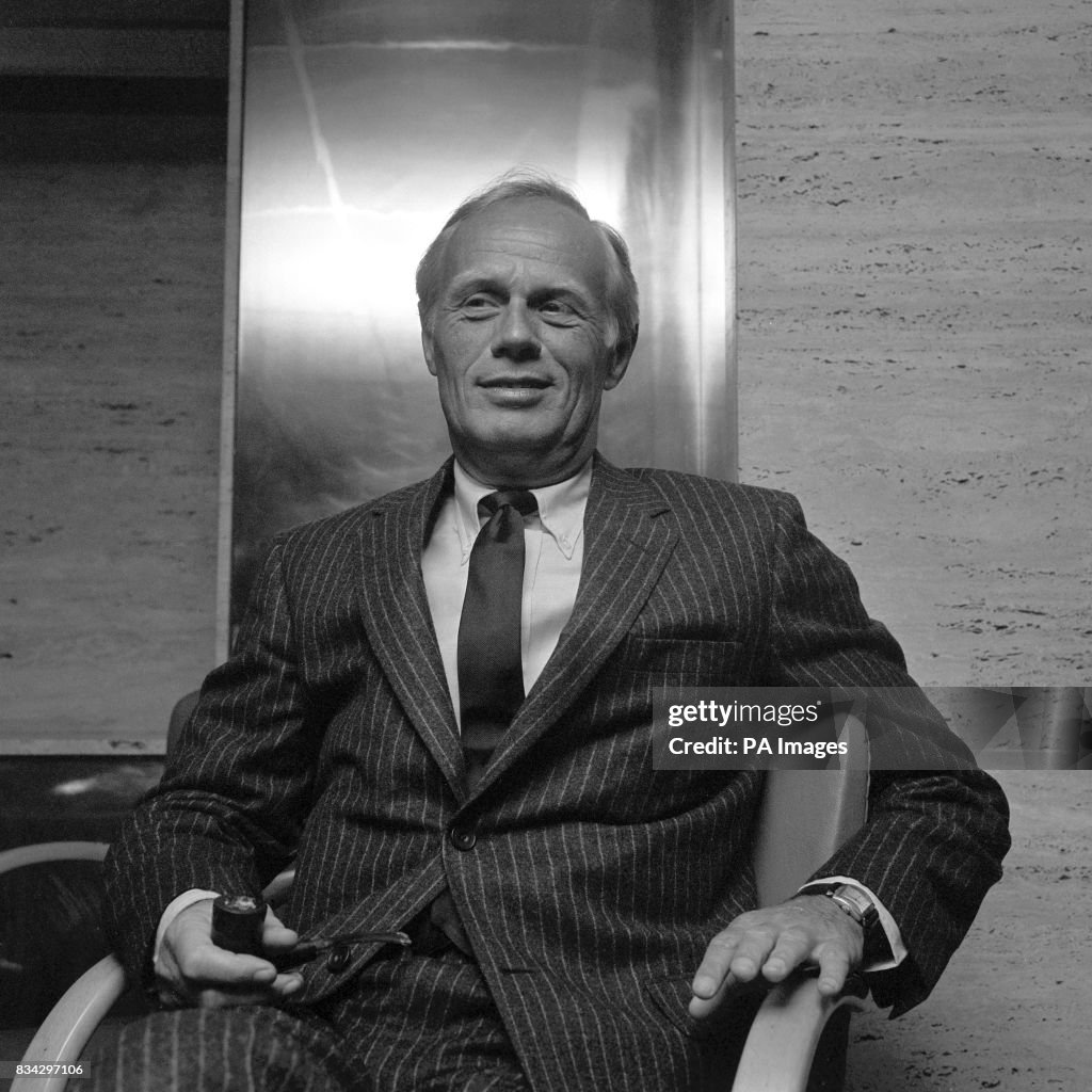 Widmark Actor Richard Widmark 60 Photos - Moonagedaydream.film