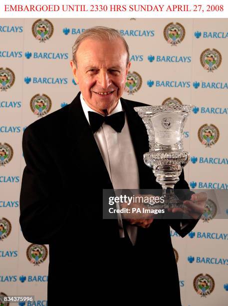 Jimmy Armfield with his Special Merit Award 2008.