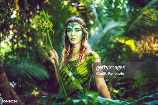 jungle goddess - cosplayer stock pictures, royalty-free photos & images