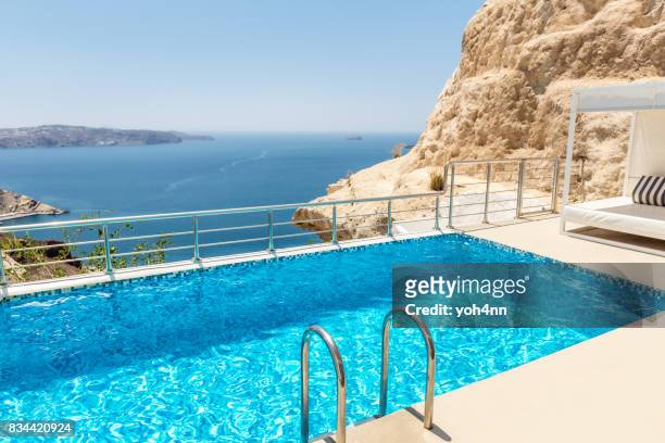 pool & meer blick - private terrace balcony stock-fotos und bilder