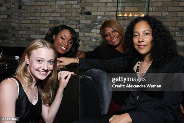 Dakota Bees Photos and Premium High Res Pictures - Getty Images