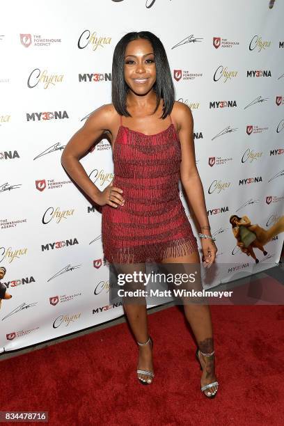Dominque Perry Threads Matt Doll Photos and Premium High Res Pictures - Getty Images