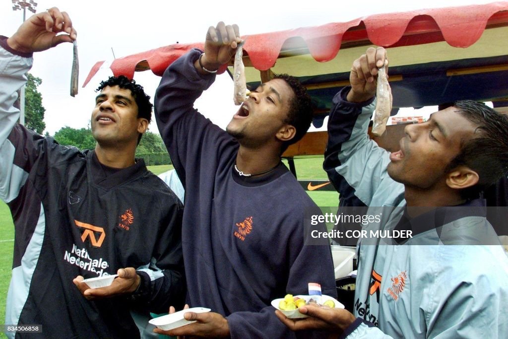 EUR2000-HARING-RIJKAARD-KLUIVERT-WINTER