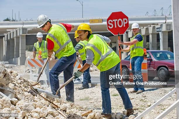 highway construction  - road works stockfoto's en -beelden