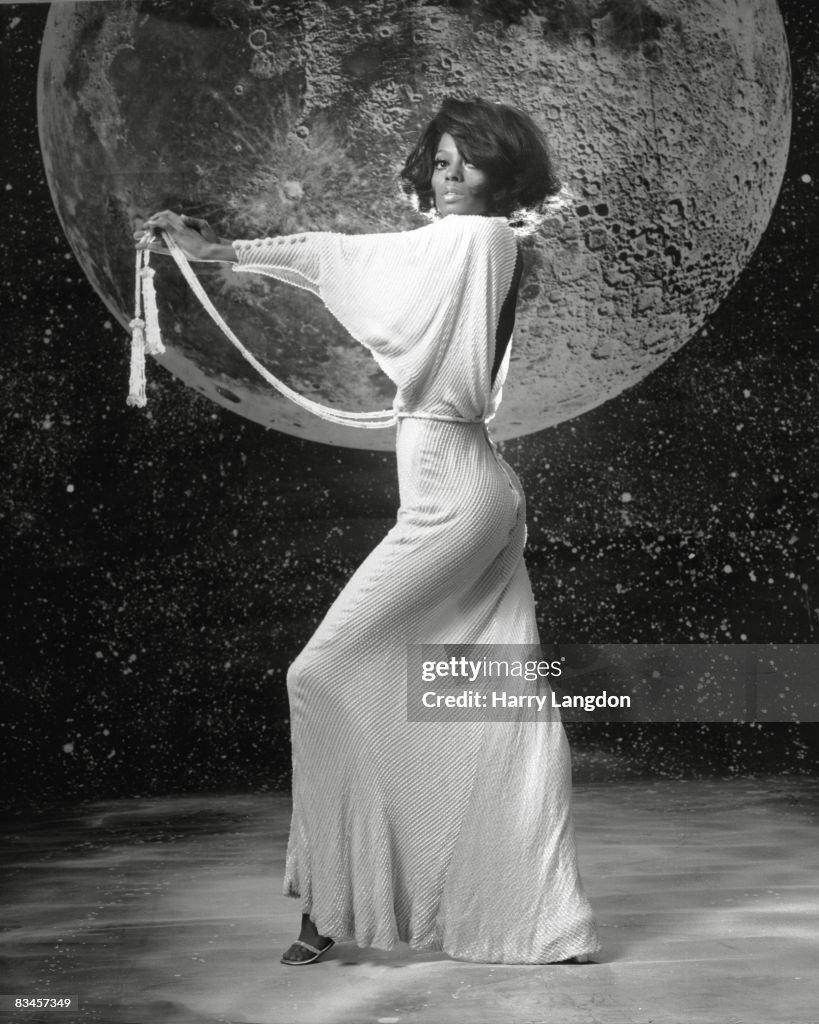 Diana Roush Model Singer Diana Ross poses for a portrait session on July 16, 1975 in ...