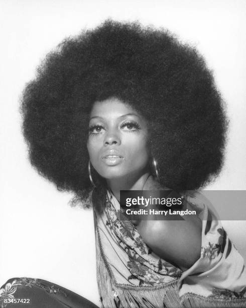 Singer Diana Ross poses for a portrait session on July 16, 1975 in Los Angeles. California