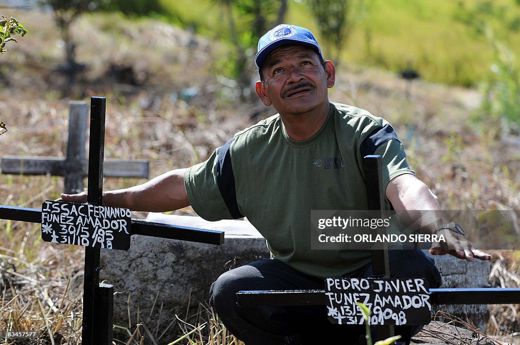 TO GO WITH AFP STORY in Spanish by Noe L