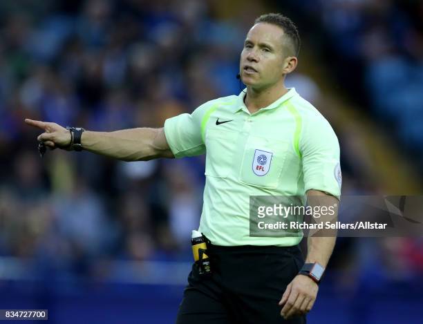 Referee Stephen Martin during the Sky Bet Championship match between Sheffield Wednesday and Sunderland at Hillsborough on August 16, 2017 in...