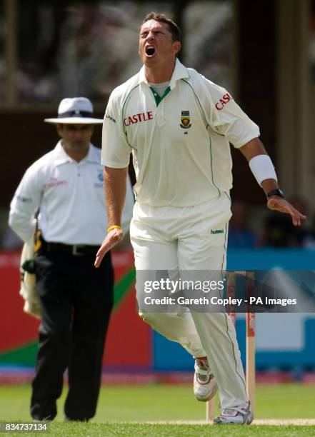 South Africa's Andre Nel shows his frustration during the Third Test match at Edgbaston, Birmingham.