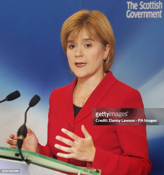 Health secretary Nicola Sturgeon, responds to the Independent Review report into the fatal clostridium difficile cases at the Vale of Leven Hospital...
