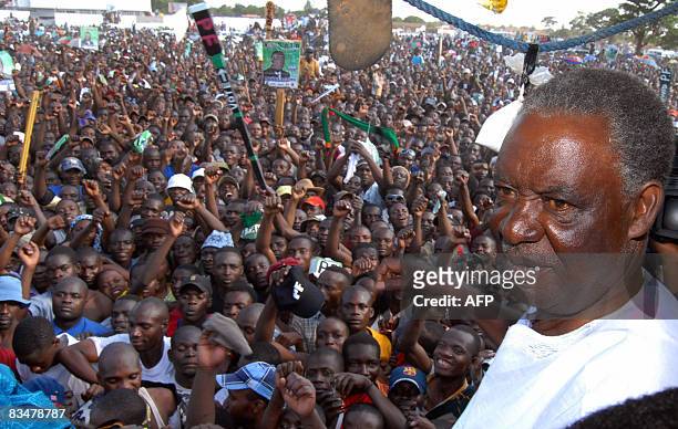 Zambia's main opposition Patriotic Front leader Michael Sata speaks to the crowd during s rally in Lusaka on October 29, 2008 on the eve of Zambia's...