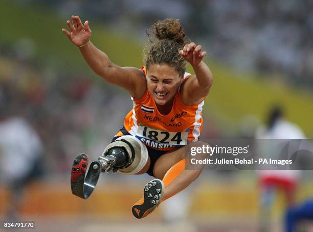 782 Long Annette Stock Photos, High-Res Pictures, and Images - Getty Images