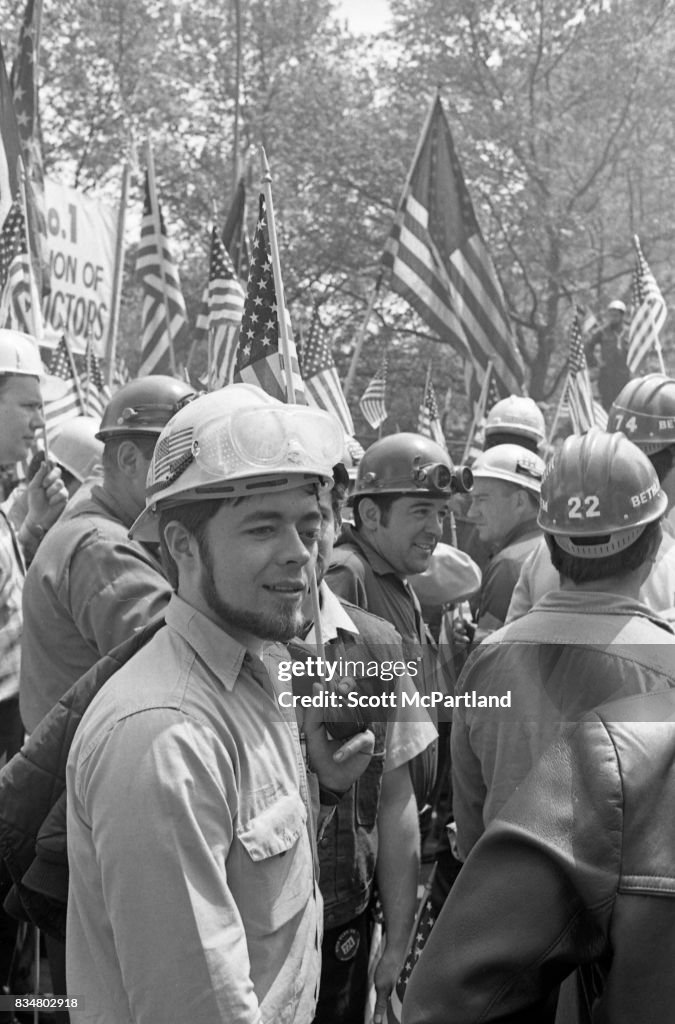 Construction Workers & Veterans Protest Lowering Of Flag - Post Kent State Shootings 1970
