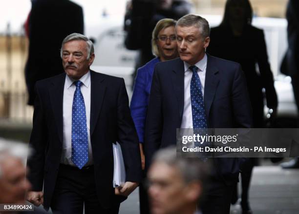 Fred Goodwin Rbs 62 Tom Mckillop Photos & High Res Pictures - Getty Images