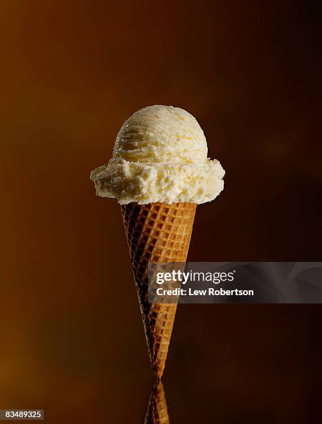 vanilla ice cream cone - vanilla ice cream stock pictures, royalty-free photos & images