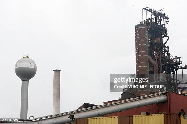 Picture of the Marcinelle blast furnace nr 4 of the Duferco Carsid plant in Marcinelle, near Charleroi, on October 30, 2008 during an extraordinnary...
